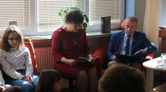 Zdjęcie 10 - Głośne Czytanie w Publicznej Szkole Podstawowej nr 5