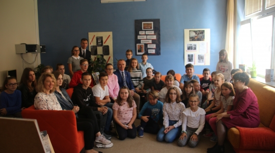 Zdjęcie 24 - Głośne Czytanie w Publicznej Szkole Podstawowej nr 5