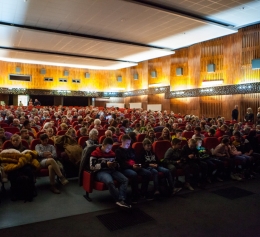 "Mieszczanin szlachcicem" Amatorskiego Teatru Towarzyskiego na scenie CKiP w Kraśniku