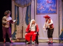 Zdjęcie 8 - "Mieszczanin szlachcicem" Amatorskiego Teatru Towarzyskiego na scenie CKiP w Kraśniku
