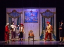 Zdjęcie 14 - "Mieszczanin szlachcicem" Amatorskiego Teatru Towarzyskiego na scenie CKiP w Kraśniku