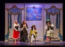 Zdjęcie 25 - "Mieszczanin szlachcicem" Amatorskiego Teatru Towarzyskiego na scenie CKiP w Kraśniku