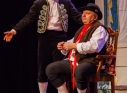 Zdjęcie 28 - "Mieszczanin szlachcicem" Amatorskiego Teatru Towarzyskiego na scenie CKiP w Kraśniku