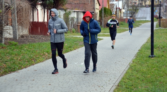 Zdjęcie 15 - Ponad 20 uczestników ostatniego parkrunu