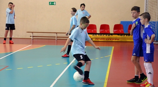 Zdjęcie 5 - Piłkarski Turniej Mikołajkowy w SP nr 5