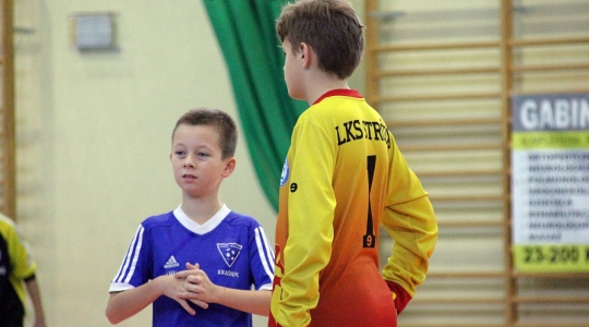 Zdjęcie 13 - Piłkarski Turniej Mikołajkowy w SP nr 5
