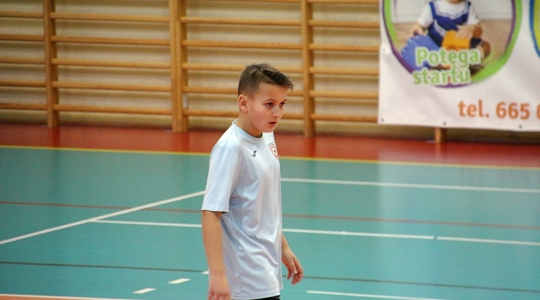 Zdjęcie 40 - Piłkarski Turniej Mikołajkowy w SP nr 5