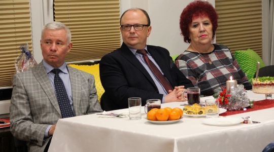 Zdjęcie 3 - Spotkanie opłatkowe Kraśnickiego Stowarzyszenia "Senior na czasie"