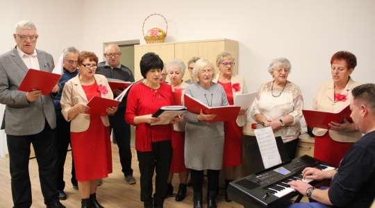 Zdjęcie 12 - Spotkanie opłatkowe Kraśnickiego Stowarzyszenia "Senior na czasie"