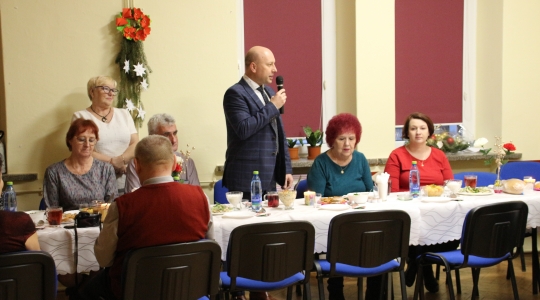 Zdjęcie 4 - Spotkanie opłatkowe "Aktywny Klub Seniora"