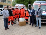 Zdjęcie - Burmistrz przekazał Pogotowiu Ratunkowemu sprzęt d...