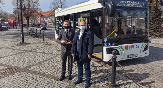 Zdjęcie - Pierwszym polskim autobusem elektrycznym po ulicach Kraśnika