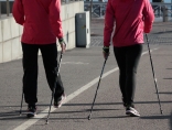 Zdjęcie - Bądź aktywny! Zapraszamy na bezpłatne zajęcia nordic walking dla mieszkańcó...