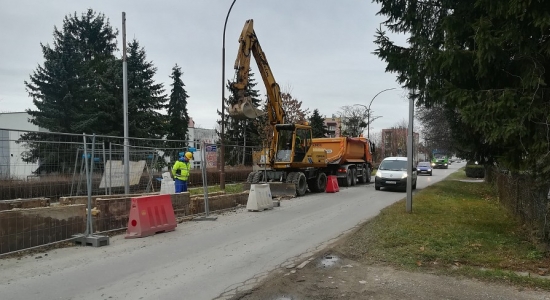 Zdjęcie - Trwa modernizacja Alei Tysiąclecia