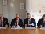Zdjęcie - Umowa czterech samorządów w sprawie wspólnych inwe...