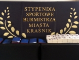 Burmistrz Wojciech Wilk przyznał stypendia sportowe za rok 2022
