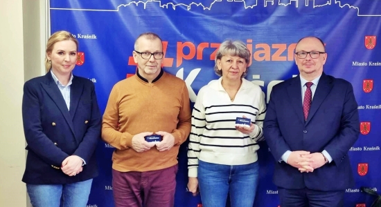 Zdjęcie - Pierwsze Karty Mieszkańca wydane