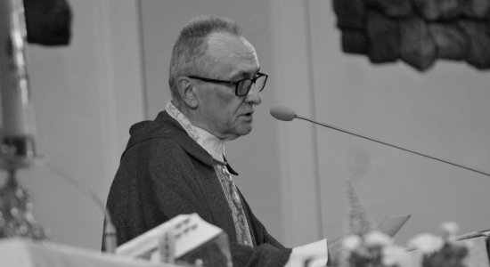 Zdjęcie - Zmarł ks. kanonik Janusz Stefanek, proboszcz Paraf...