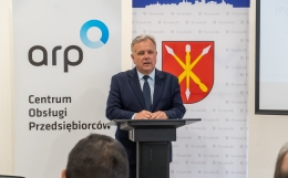 Zdjęcie - Zdjęcie - Konferencja z udziałem lokalnych przedsiębiorców