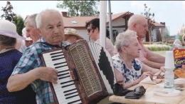 Zdjęcie - Grillowanie z seniorami