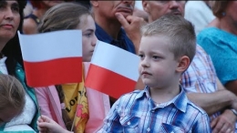 Zdjęcie - Piosenki powstańcze w parku Jana Pawła II (video)