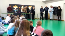Zdjęcie - AKTYWNY WEEKEND_PRACOWNIA STRZELECKA W SZKOLE PODSTAWOWEJ NR 2